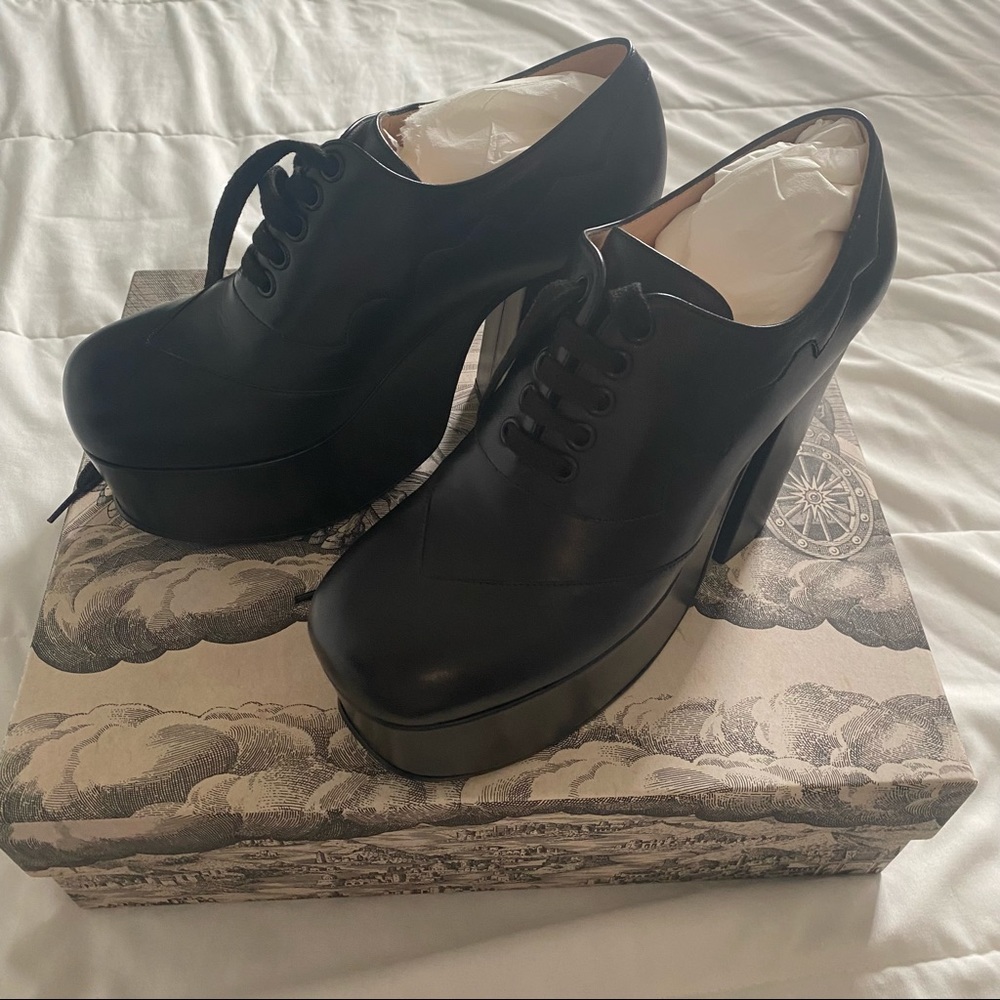 GUCCI PLATFORM HEELS